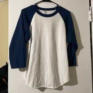 Rawlings brand “baseball style” top